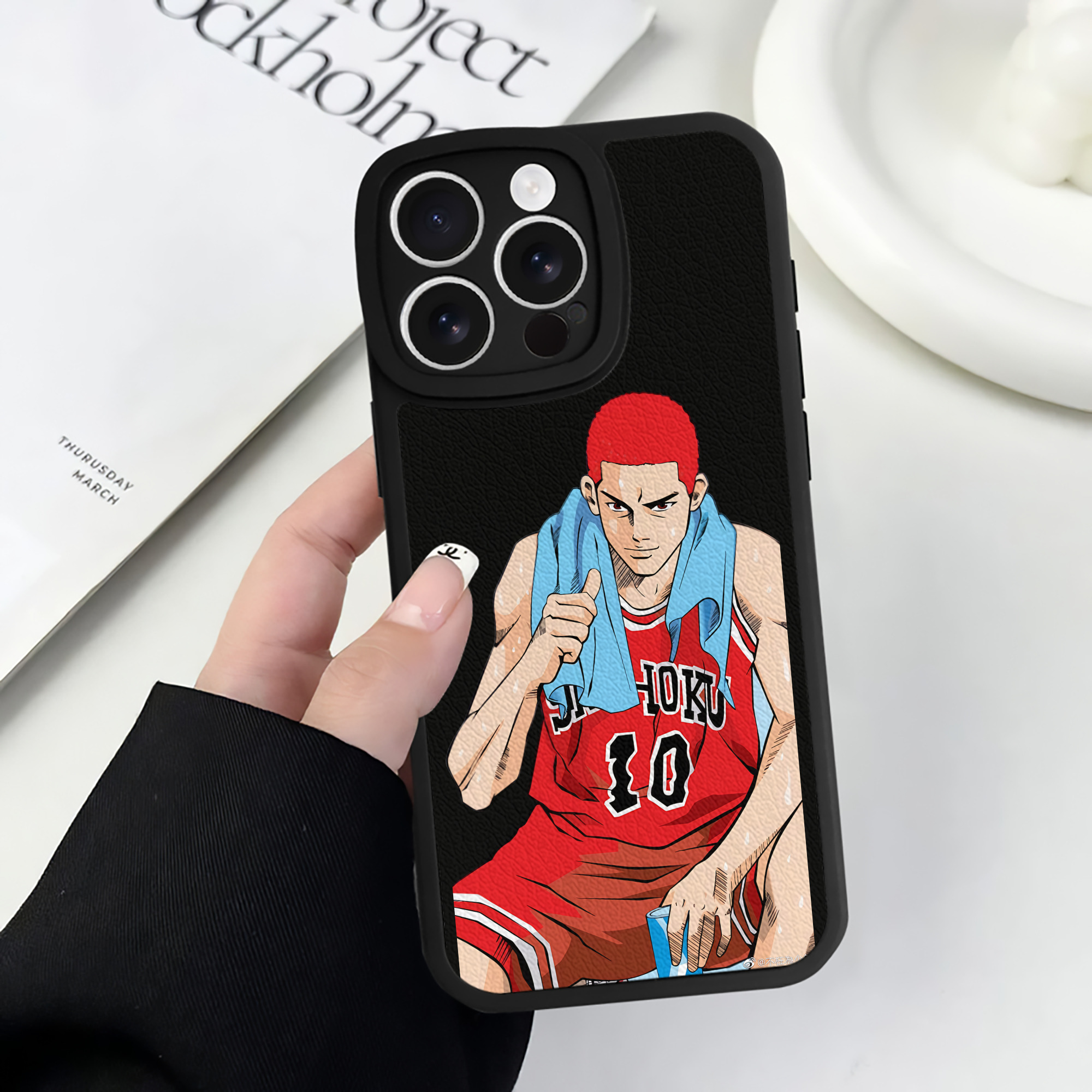 （画像用） SLAM DUNK／スラムダンク 【iPhone 16シリーズ対応】シリコンスマホケース（レザー調） 材質：シリコン